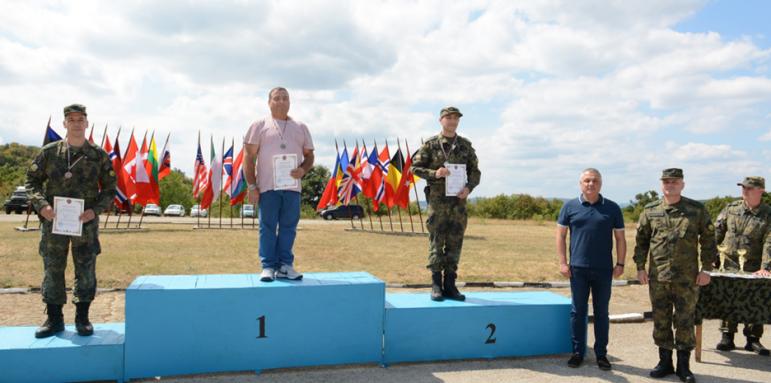 Отборът на Стара Загора завоюва второ място на турнир по стрелба