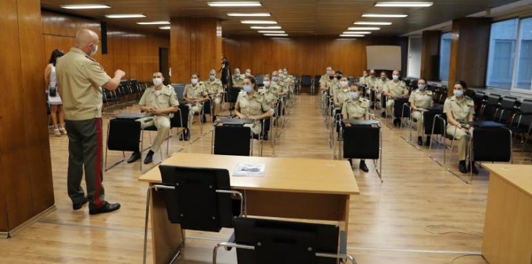 Ген. Мутафчийски посрещна ново попълнение лекари