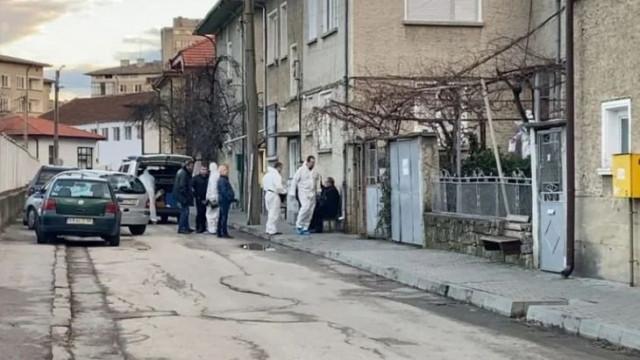 Бащата-убиец от Севлиево полудял преди 3 седмици