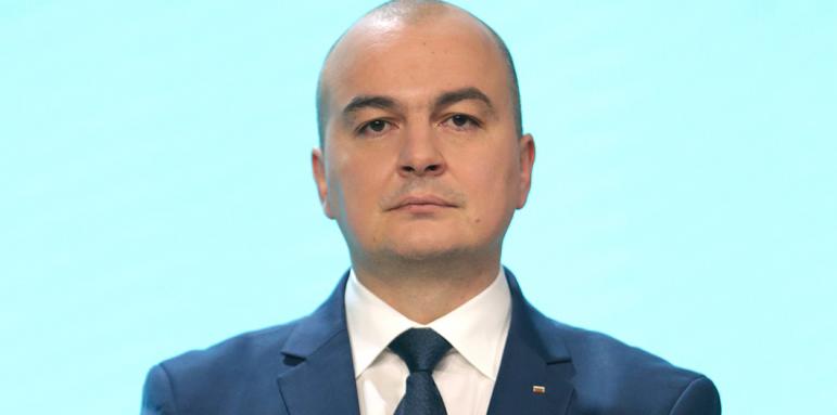 Пламен Абровски: 9% ДДС за храните, първо - за плодове и зеленчуци