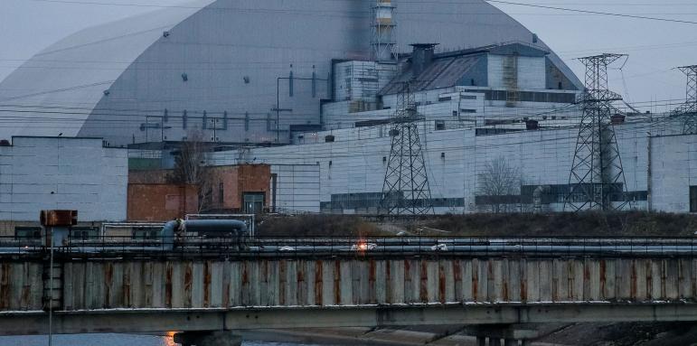 Чернобил потъмня, какво се случва в атомната централа