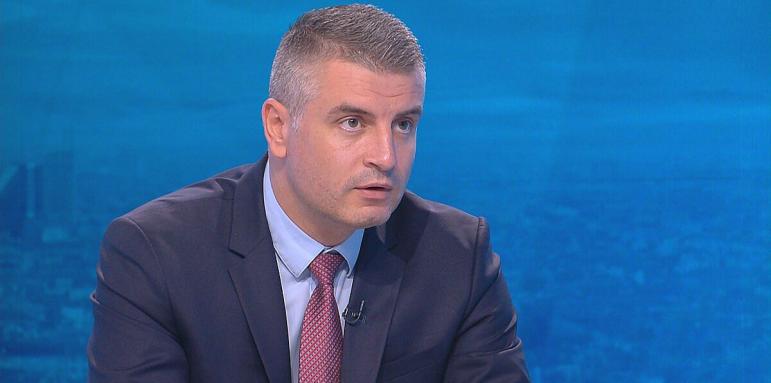 "Промяната" си иска Асен Василев за министър-председател