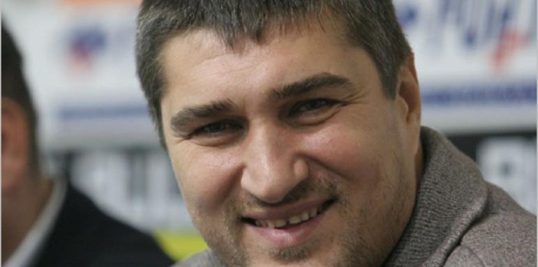 Само Ганев ще бори Инженера