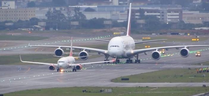 Защо Еърбъс праща  в пенсия А380