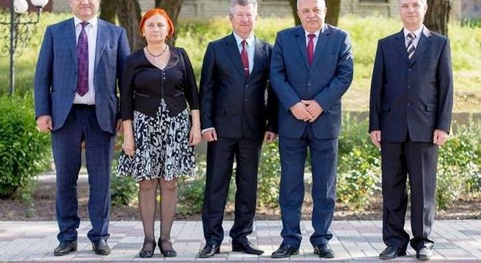 Истина ли? Отвлекли българския консул в Мелитопол