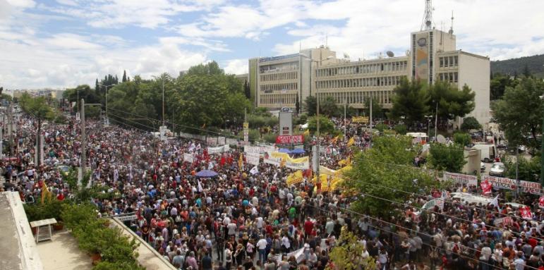 Гръцките общини обявиха 24-часова стачка