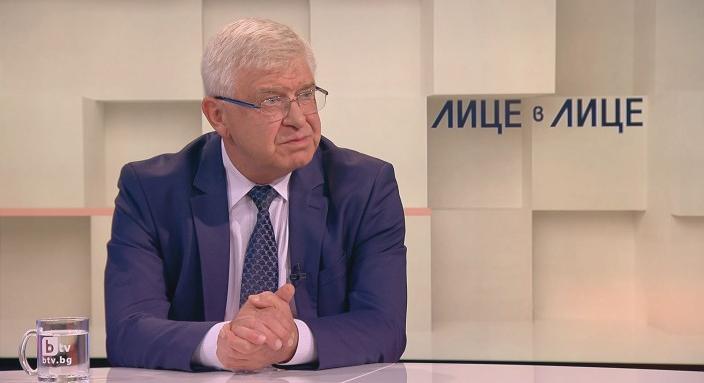 Ананиев: Запазваме солидарния модел за здраве