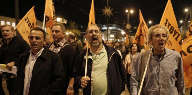 Гърция е парализирана от обща стачка
