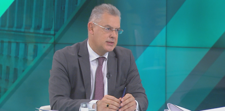Гласовете "не подкрепям" действителни, но излишни