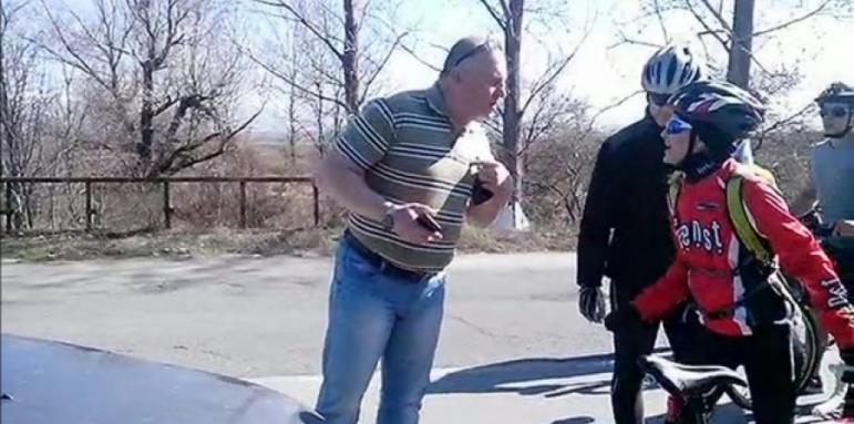 Обвиняват "прокурора" в хулиганство