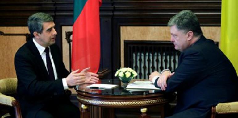 Плевнелиев се срещна с Порошенко