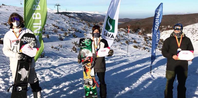Пет победи за сноубордистите ни в Маврово