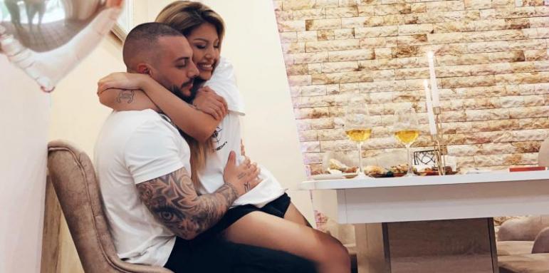 Джулиана Гани си хвана ново гадже с тежка професия