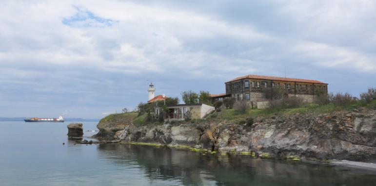 Остров Света Анастасия прие днес своите първи посетители