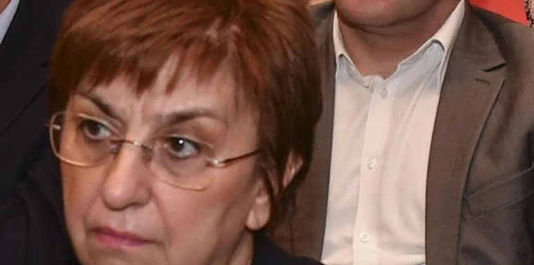 Знаков политик обяви! Спасява ли се България
