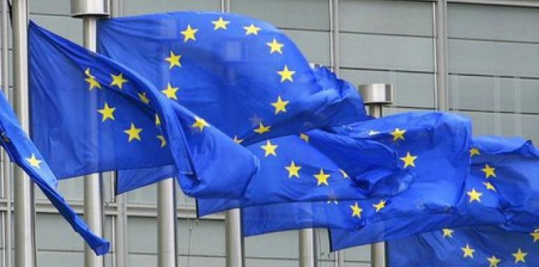 Еврокомисията иска по-достъпни банкови сметки