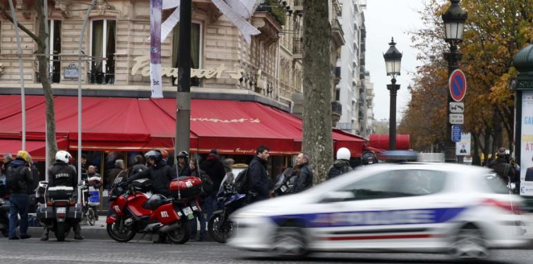 Полицейски екшън изправи на нокти Париж