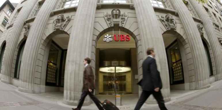 Обискират парижката централа на банка UBS 