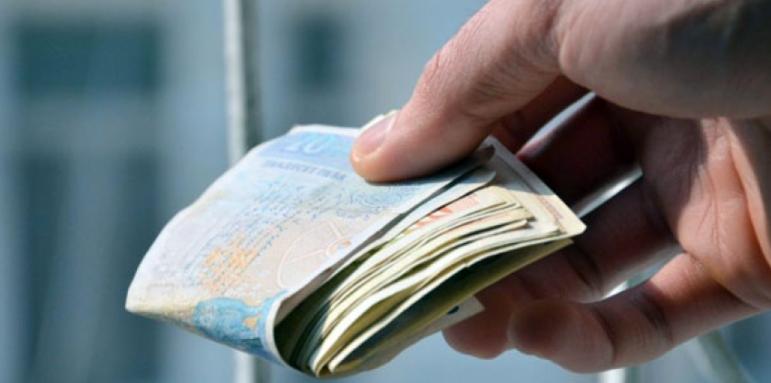 Спестеното от ресторанти и пътувания отиде за ремонти