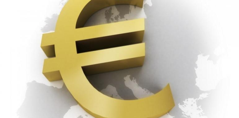 Латвийци се оплакват от високи цени в евро