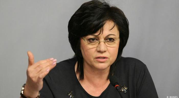 Нинова : Оставка? Не е на дневен ред