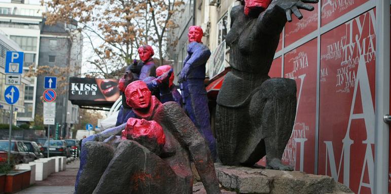 Съдът в Страсбург: Боядисването на паметник не нарушава закона