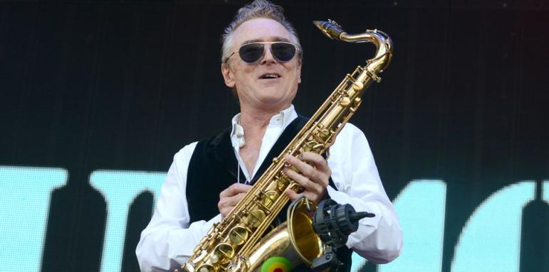 Почина основателят на UB40