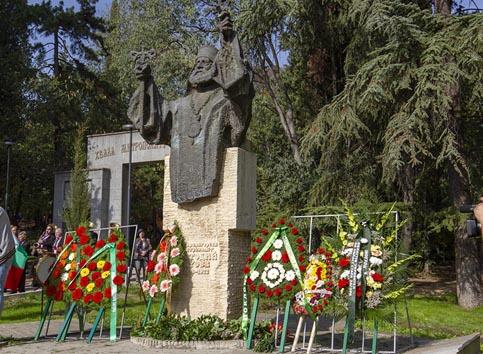 В Стара Загора честват 1 ноември -Ден на народните будители
