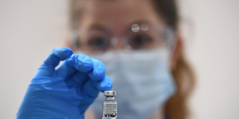 Ключова новина от "Пфайзер" за ваксините