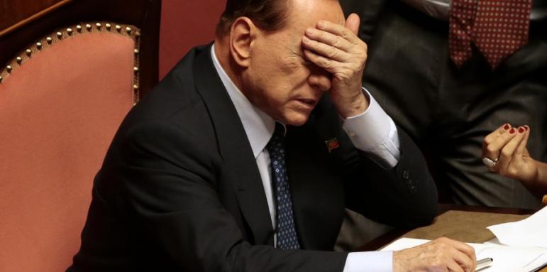 Берлускони се отметна за вота в Италия
