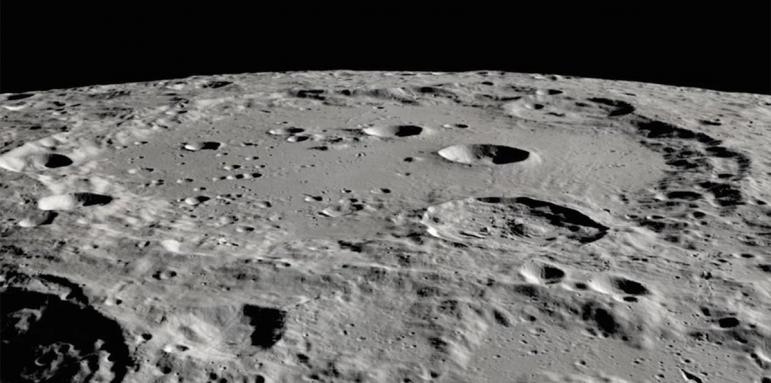 Луната разкри нова тайна, учените са удивени