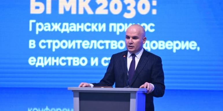 Илхан Кючюк похвали възобновения диалог със Северна Македония