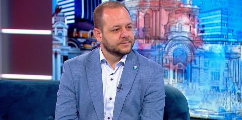 Сандов обяви Трифонов за най-големия проблем на властта