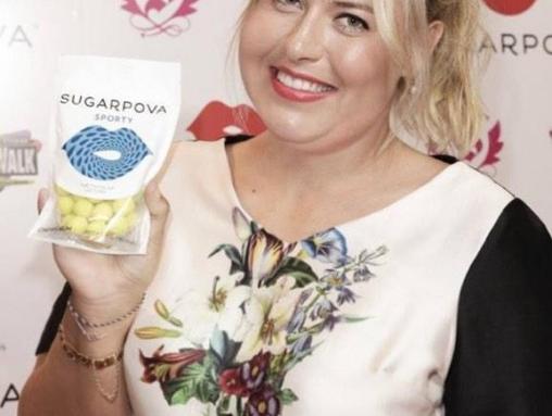 Показаха Шарапова преяла от бонбони