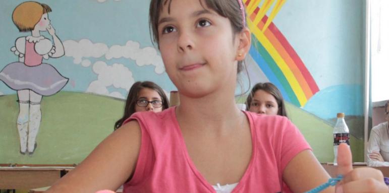 В следващите две години: Първи клас ще учи по-дълго от трети