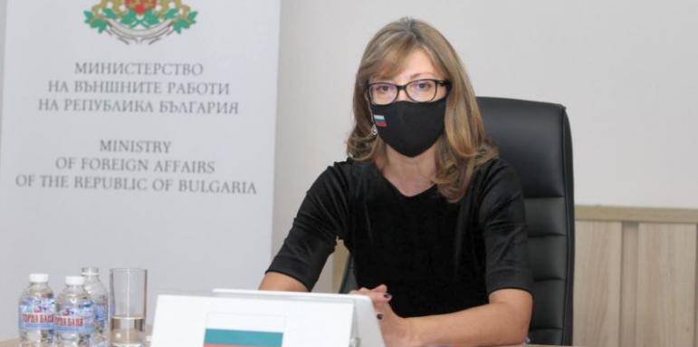 Захариева затапи македонците: Съгласие няма!