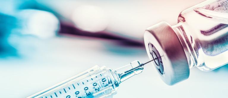 СЗО с важни указания за ваксините, колко дози трябва да ни бият