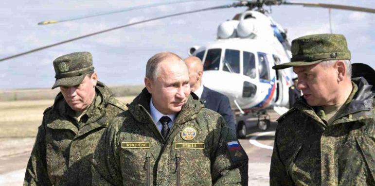 Путин с нова заповед! Защо е била спряна офанзивата?