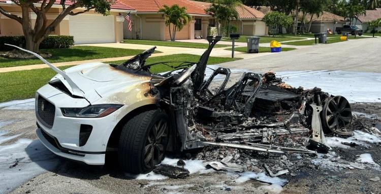 Четвърто самозапалване на електромобил Jaguar I-Pace в САЩ