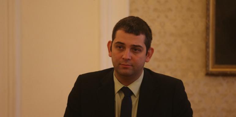 Делчев от ДБГ укори Кънев от ДСБ: "Историческият компромис" е причина да няма дълбока съдебна реформа