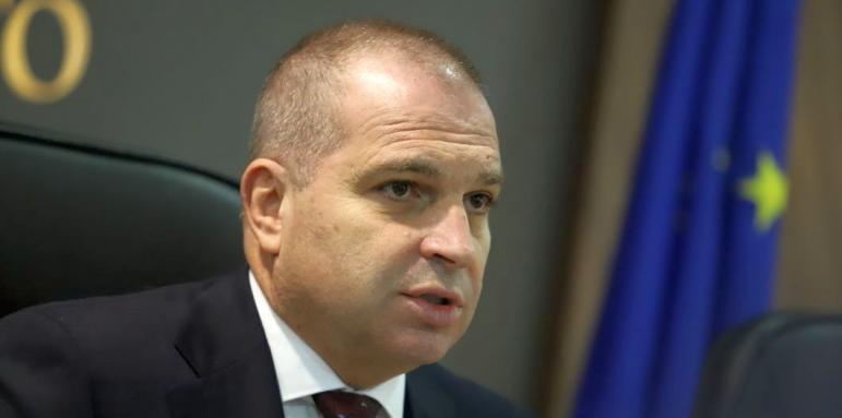 Гроздан Караджов пита гражданите за ремонта на пътища