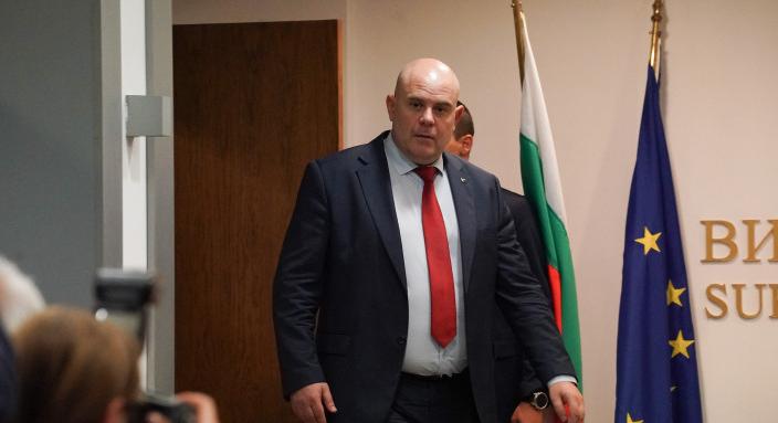 Прокурорската асоциация подкрепи Иван Гешев