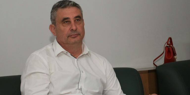Изгонен от Иванчева стана кмет на "Младост"