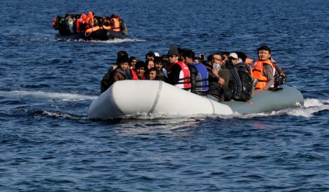 В Турция заловиха 330 нелегални емигранти