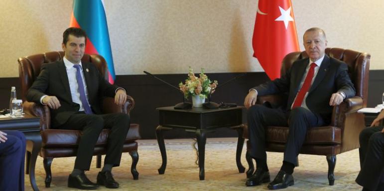 Петков обяви какво се случва между Турция и България