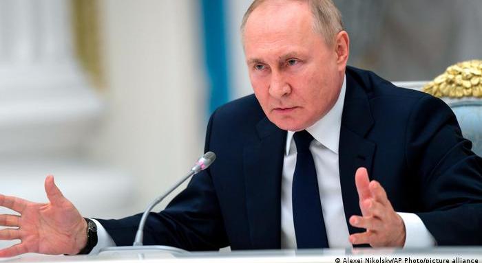 Как Брежнев удари Путин в земята. Горещо от руски журналист