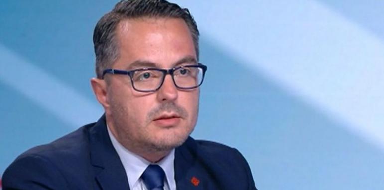 "Възраждане" с остра позиция за отиващия си парламент