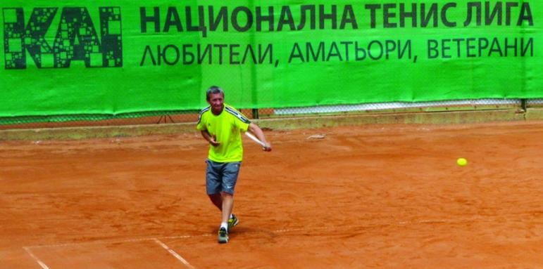 СК "ДЕМА" приема Държавно по тенис за ветерани