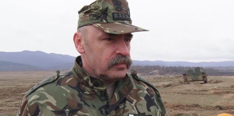 US самолети ликвидираха "противник" на "Ново село"