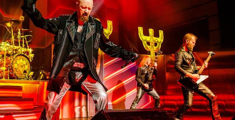 Феновете в екстаз! Как ги зарадва Judas Priest
